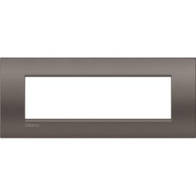 Placca 7 posti quadra argilla LivingLight Air LNC4807CY