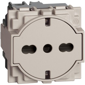 Presa Trivalente Schuko Bipasso Flat 16A colore sabbia Bticino Living Now KM4140A16F