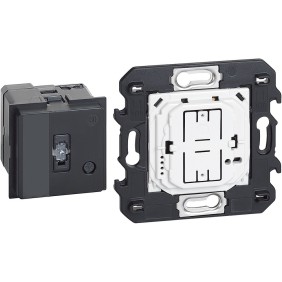 Gateway per il controllo di luci , prese e tapparelle Bticino Living Now K4500C