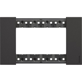 Placca Nero Bticino Living Now quattro posti tecnopolimero KA4804KG