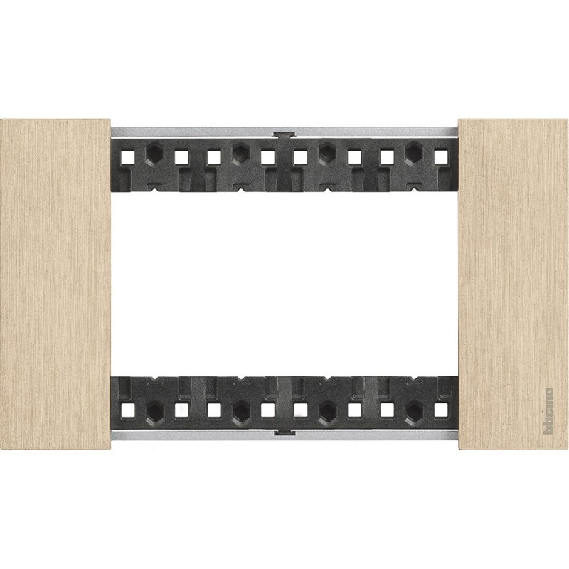 Placca Oro Bticino Living Now quattro posti Zama KA4804ZW