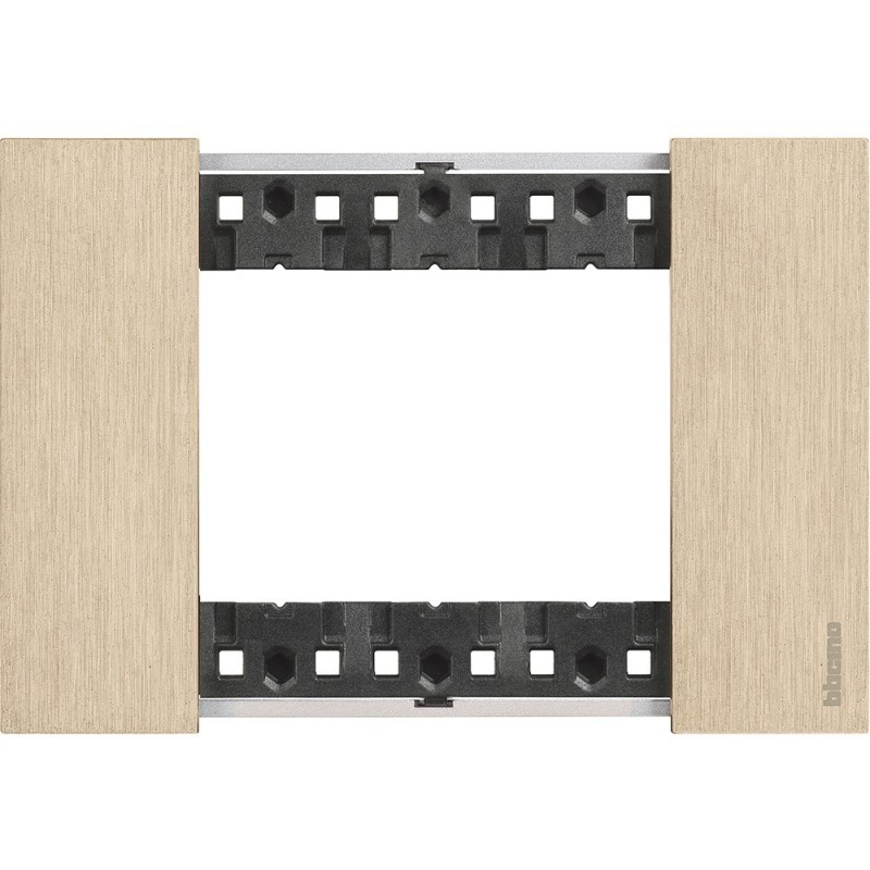 Placca Oro Bticino Living Now tre posti Zama KA4803ZW