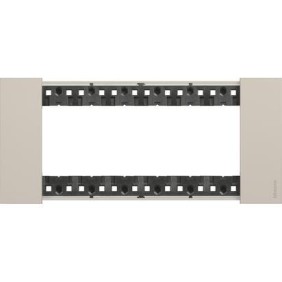 Placca Sabbia Bticino Living Now sei posti tecnopolimero KA4806KM