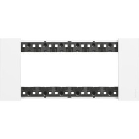 Placca Bianco Bticino Living Now sei posti tecnopolimero KA4806KW