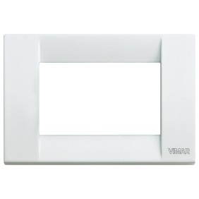 Placca Vimar Idea Classica 3 Moduli bianco in metallo 16733.01