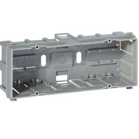 Scatola porta apparecchi Bocchiotti SAN-6 sei moduli B02296