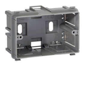 Scatola porta apparecchi Bocchiotti SAN-3 tre moduli per canali altezza 60 B02295