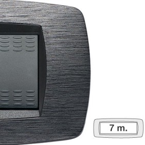 Placca Master Modo Satinato grigio in tecnopolimero 7 posti 39TC517