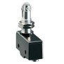 Microinterruttore Serie KS ad Asta con Rotella in Metallo 1NA+1NC Lovato KSB2V