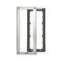 Telaio porta moduli con cornice per tre moduli per pulsantiera Sinthesi Steel Urmet 1158/63