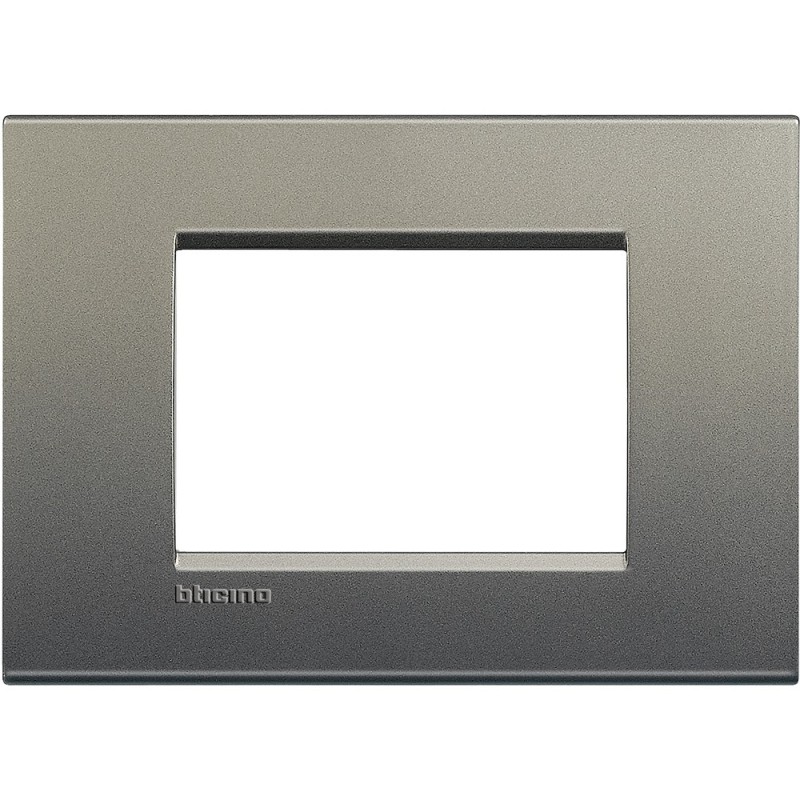 Placca 3 posti quadra avenue LivingLight Bticino LNA4803AE