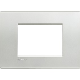 Placca 3 posti quadra argento LivingLight Bticino LNA4803AG