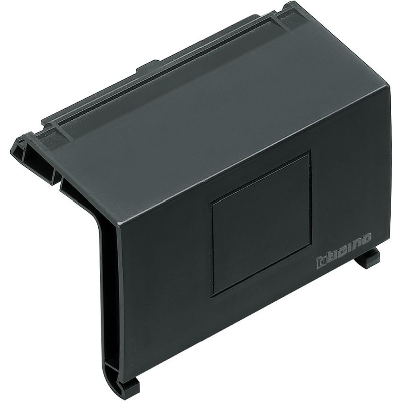 Copriforo per moduli inutilizzati di torrette a scomparsa Bticino 150717