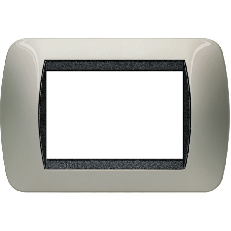 Placca 3 posti Titanio Chiaro Living International Bticino L4803TC