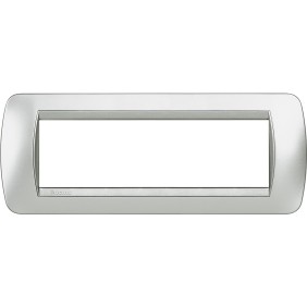 Placca 7 posti Tech in metallo Living International Bticino L4807TE