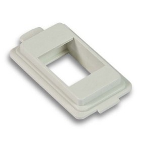 Adattatore per placche e supporti Bticino Magic Fanton 23935