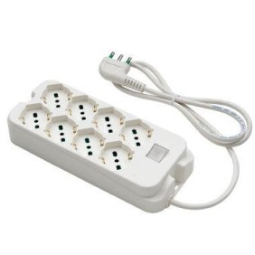 Multipresa con 8 prese con spina a squadra e interruttore Fanton 40440