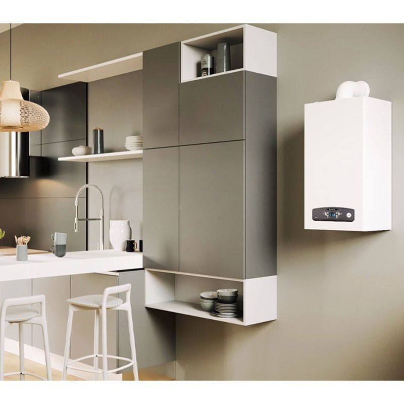 Caldaia murale compatta a condensazione 24kW gestione remota Cares S 24 ARISTON 3301637 applicazione