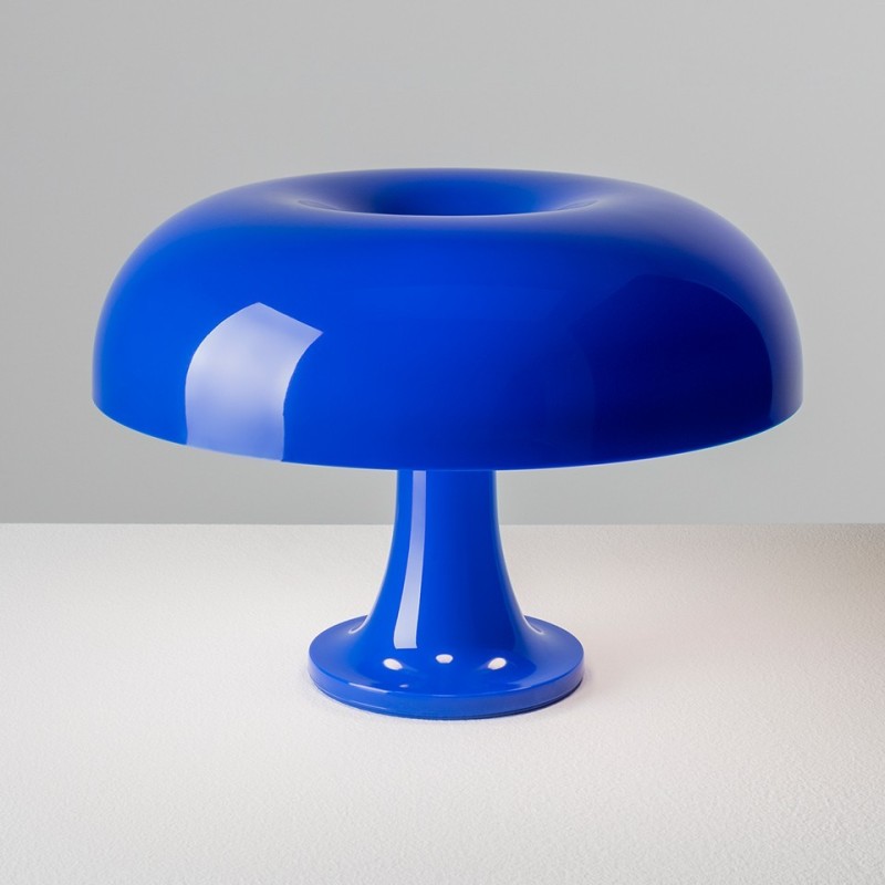 Lampada da tavolo Nessino Special edition Blue Klein Artemide S0039060A06